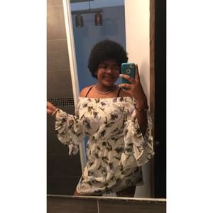 Meet your Posher, Brenda